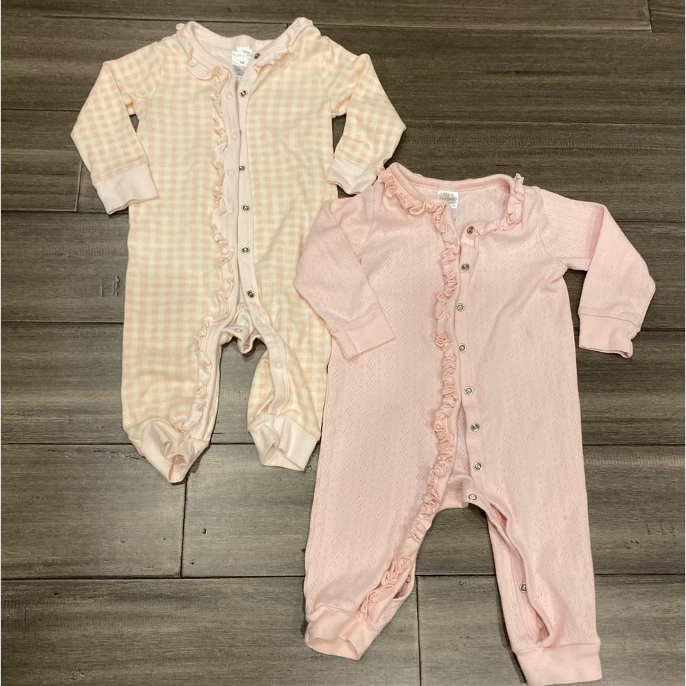 Baby girl onesies size 12 months pink and white - Picture 6 of 12